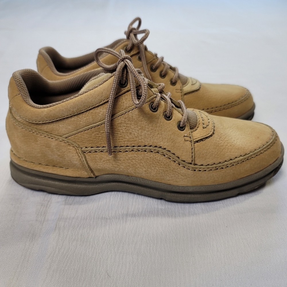 Rockport Women’s World Tour Classic Shoes Sz 9M Sand Tan